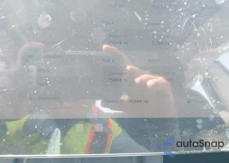 2023 Tesla Model 3 Rear-Wheel Drive из США, поврежденный, VIN 5YJ3E1EA2PF577968